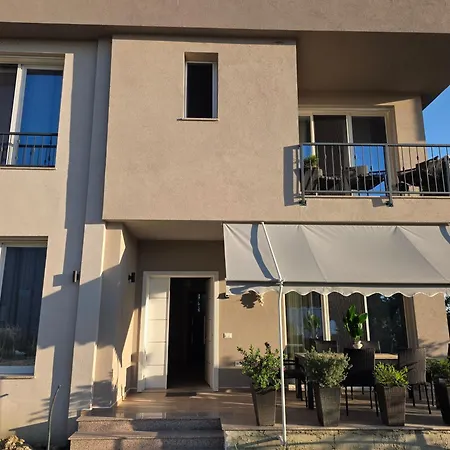 Gala - First Floor Villa