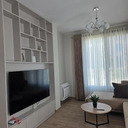 Gala - First Floor Villa Durrës